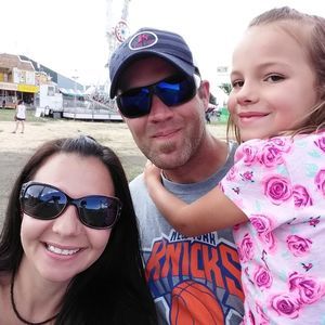 Meet your Posher, Travis n drea